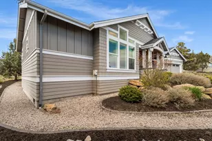 2265 Crossbill Ct, Redmond, OR 97756 - Photo 9