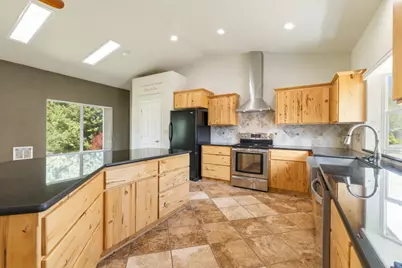 2761 Minna Street, Bonanza, OR 97623 - Photo 7