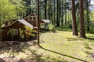27562 Redwood Hwy, Cave Junction, OR 97523 - Photo 3