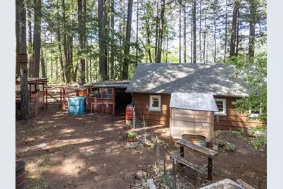 27562 Redwood Highway, Cave Junction, OR 97523 - Photo 43