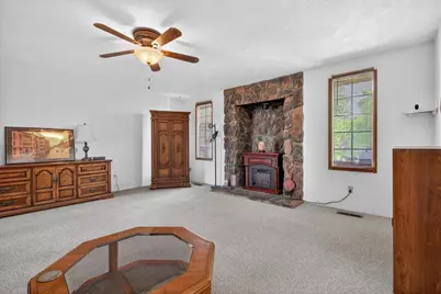 3090 Cheltenham Way, Medford, OR 97504 - Photo 9