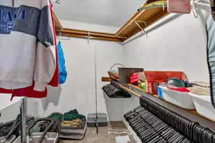 3090 Cheltenham Wy, Medford, OR 97504 - Photo 17