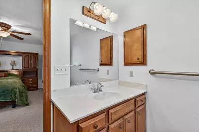 3090 Cheltenham Way, Medford, OR 97504 - Photo 15