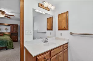 3090 Cheltenham Wy, Medford, OR 97504 - Photo 15