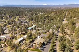 1010 NW Roanoke Ave, Bend, OR 97703 - Photo 35