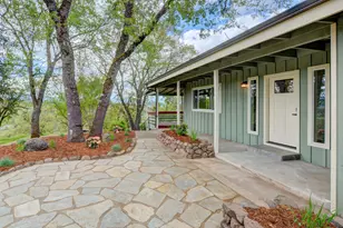 1015 Palima Dr, Eagle Point, OR 97524 - Photo 7