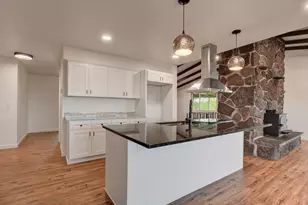 1015 Palima Dr, Eagle Point, OR 97524 - Photo 21