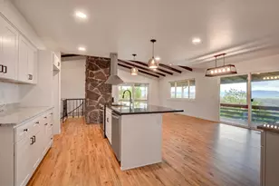 1015 Palima Dr, Eagle Point, OR 97524 - Photo 13