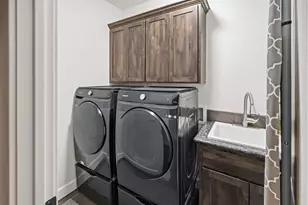 4437 NW Glenn Meadow Loop, Redmond, OR 97756 - Photo 23