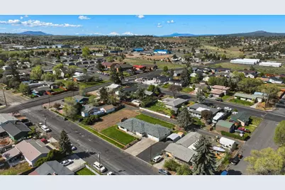 720 SW 1st Street, Madras, OR 97741 - Photo 63