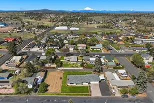 720 SW 1st St, Madras, OR 97741 - Photo 69