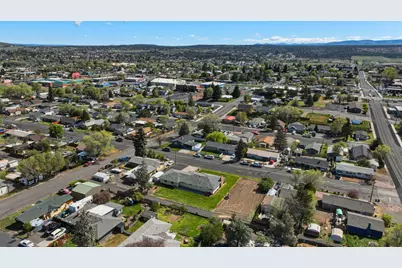 720 SW 1st Street, Madras, OR 97741 - Photo 57