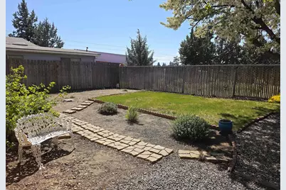 1001 SE 15th Street #UNIT 35, Bend, OR 97702 - Photo 27