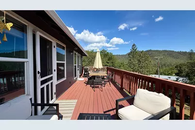 381 Pinetop Terrace, Shady Cove, OR 97539 - Photo 23