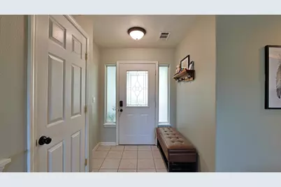 381 Pinetop Terrace, Shady Cove, OR 97539 - Photo 7