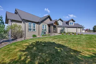 66355 Barr Rd, Bend, OR 97703 - Photo 5
