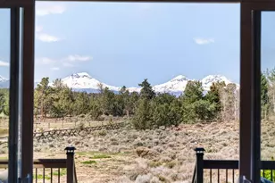 66355 Barr Rd, Bend, OR 97703 - Photo 49