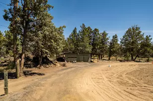 63710 O. B. Riley Rd, Bend, OR 97703 - Photo 37
