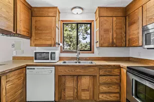63710 O. B. Riley Rd, Bend, OR 97703 - Photo 11