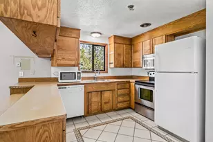 63710 O. B. Riley Rd, Bend, OR 97703 - Photo 9