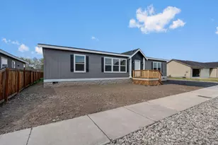 1252 NW Western Sky Rd, Prineville, OR 97754 - Photo 3