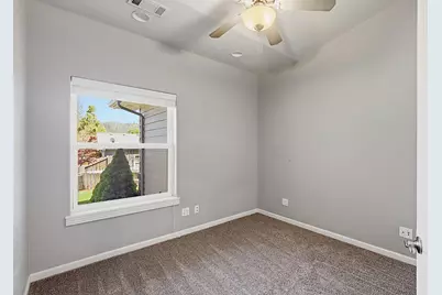2737 SW Trinity Way, Grants Pass, OR 97527 - Photo 21