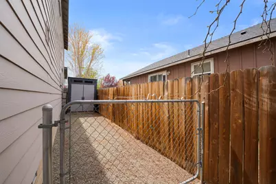 2910 NE Jackdaw Drive, Bend, OR 97701 - Photo 23