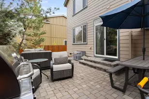 2910 NE Jackdaw Dr, Bend, OR 97701 - Photo 33