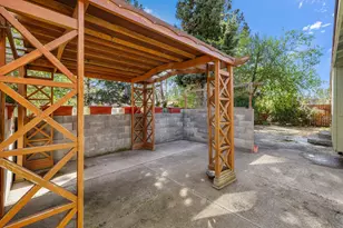 20607 Independence Way, Bend, OR 97701 - Photo 31