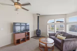 110 Red Oak Ln, Grants Pass, OR 97527 - Photo 19