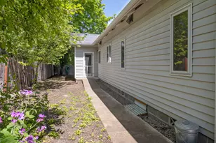 147 Blue Heron Ln, Ashland, OR 97520 - Photo 13