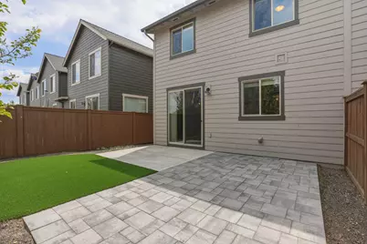20724 Sierra Drive, Bend, OR 97701 - Photo 31