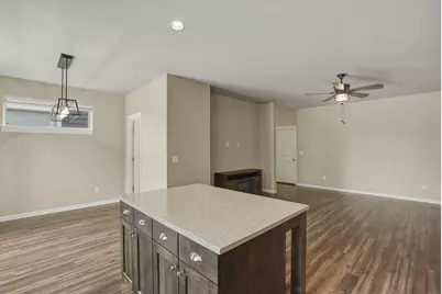 20724 Sierra Drive, Bend, OR 97701 - Photo 13