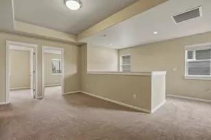 20724 Sierra Dr, Bend, OR 97701 - Photo 13