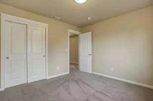 20724 Sierra Dr, Bend, OR 97701 - Photo 29