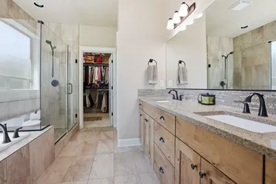 61065 Manhae Loop, Bend, OR 97702 - Photo 23