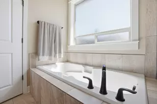 61065 Manhae Loop, Bend, OR 97702 - Photo 25