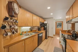 70483 Ponderosa Ln, Black Butte Ranch, OR 97759 - Photo 7