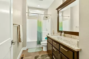 4240 Evening Ridge Terrace, Medford, OR 97504 - Photo 45