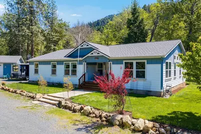 4829 Jumpoff Joe Creek Road, Grants Pass, OR 97526 - Photo 3