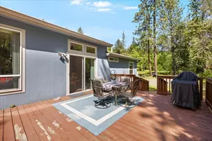 4829 Jumpoff Joe Creek Rd, Grants Pass, OR 97526 - Photo 27