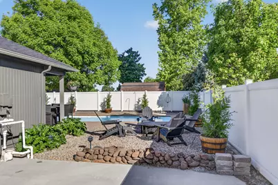 2655 Lawnview Drive, Medford, OR 97504 - Photo 31
