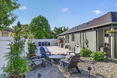 2655 Lawnview Drive, Medford, OR 97504 - Photo 29