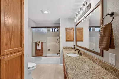 2655 Lawnview Drive, Medford, OR 97504 - Photo 21