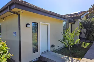 181 NW Bunnell Ave, Grants Pass, OR 97526 - Photo 13