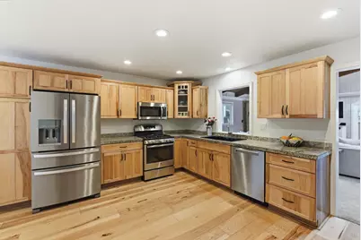 144 SW Cleveland Avenue, Bend, OR 97702 - Photo 31