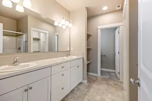 2510 NW Hemlock Wy, Redmond, OR 97756 - Photo 13