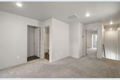 2366 NE Victor Place, Bend, OR 97701 - Photo 13