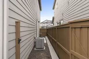 2366 NE Victor Pl, Bend, OR 97701 - Photo 25