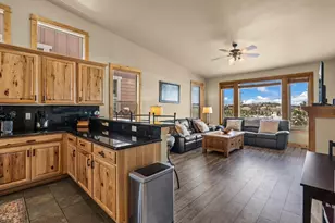 863 SW Blakely Rd, Bend, OR 97702 - Photo 9
